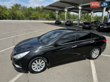 Авто Hyundai Sonata 2013 № 7719500