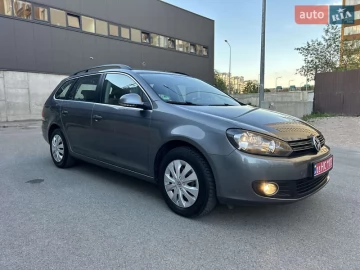 Авто Volkswagen Golf 2010 № 7719679