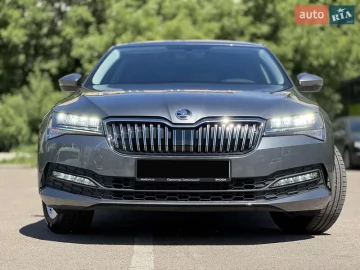 Авто Skoda Superb 2023 № 7719909