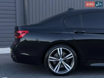 Авто BMW 7 Series 2015 № 7719910