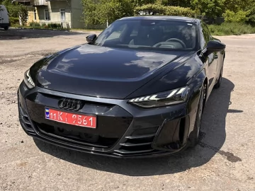 Авто Audi E-Tron Gt 2023 № 7719920