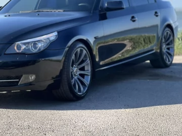 Авто BMW 5 Series 2007 № 7720049