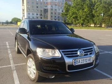 Авто Volkswagen Touareg 2007 № 7720090