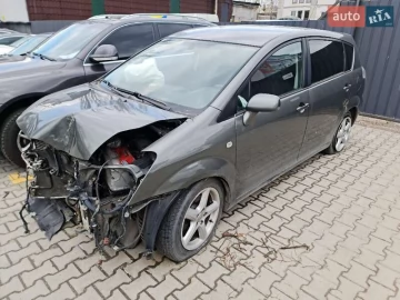 Авто Toyota Corolla Verso 2006 № 7720240