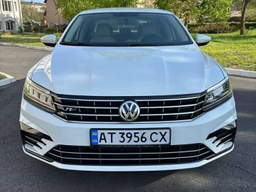 Авто Volkswagen Passat 2017 № 7720345