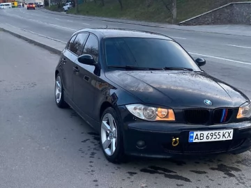 Авто BMW 1 Series 2004 № 7720377