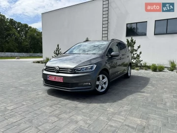 Авто Volkswagen Touran 2019 № 7720406