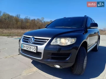 Авто Volkswagen Touareg 2007 № 7720455