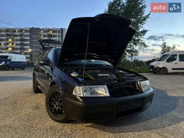 Авто Skoda Octavia 2004 № 7720500