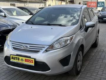 Авто Ford Fiesta 2012 № 7720521