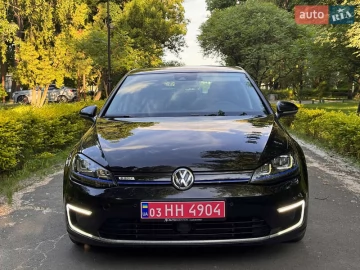 Авто Volkswagen E-Golf 2015 № 7720537