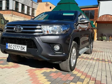 Авто Toyota Hilux 2017 № 7720572