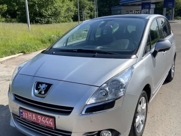 Авто Peugeot 5008 2011 № 7720636