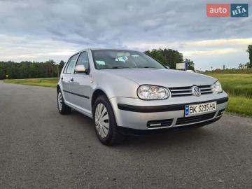 Авто Volkswagen Golf 2000 № 7720727