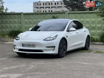 Авто Tesla Model 3 2021 № 7720847