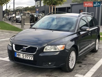 Авто Volvo V50 2009 № 7720933