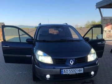Авто Renault Grand Scenic 2004 № 7721124