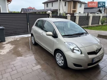 Авто Toyota Yaris 2009 № 7721168