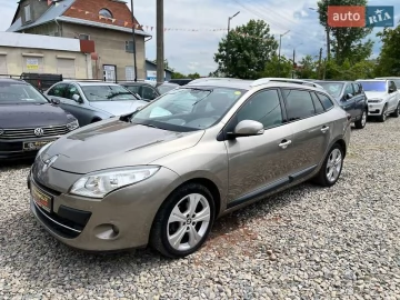Авто Renault Megane 2010 № 7721191