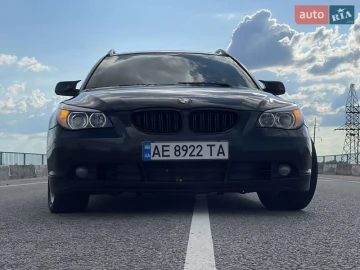 Авто BMW 5 Series 2004 № 7721208