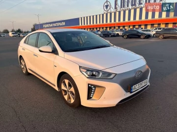 Авто Hyundai Ioniq 2017 № 7721250