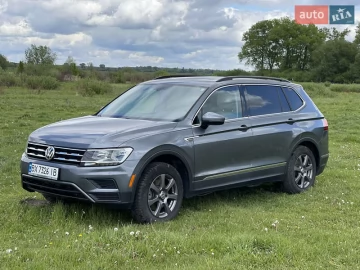 Авто Volkswagen Tiguan 2019 № 7721263