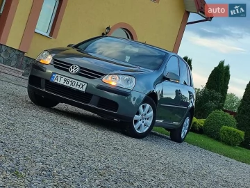 Авто Volkswagen Golf 2004 № 7721328