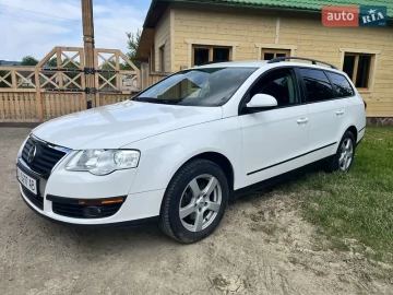 Авто Volkswagen Passat 2010 № 7721355