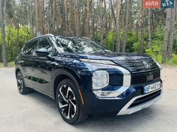 Авто Mitsubishi Outlander 2021 № 7721470
