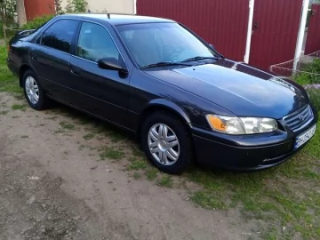 Авто Toyota Camry 2000 № 7721515