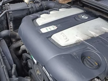 Авто Volkswagen Touareg 2006 № 7721546