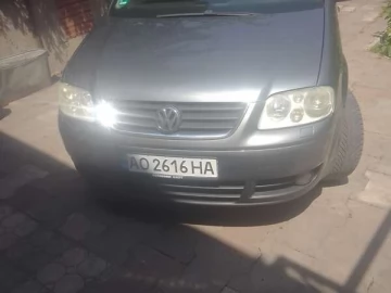 Авто Volkswagen Touran 2003 № 7721563