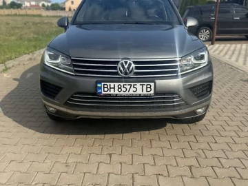 Авто Volkswagen Touareg 2016 № 7721685