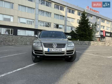 Авто Volkswagen Touareg 2004 № 7721788