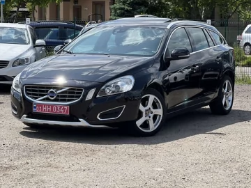 Авто Volvo V60 2011 № 7721829