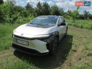 Авто Toyota Bz4X 2023 № 7721904