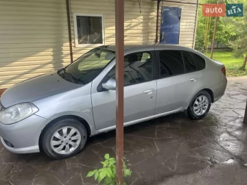 Авто Renault Symbol 2011 № 7721998