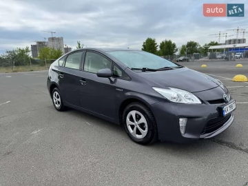 Авто Toyota Prius 2012 № 7722076