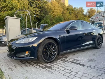 Авто Tesla Model S 2013 № 7722102