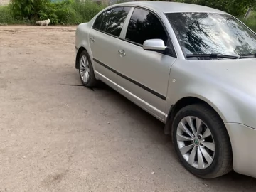 Авто Skoda Superb 2005 № 7722220