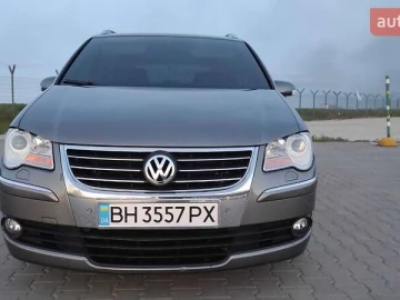 Авто Volkswagen Touran 2008 № 7722322