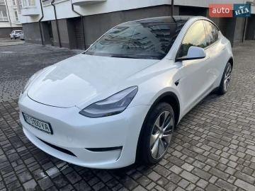 Авто Tesla Model Y 2021 № 7722436