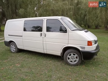 Авто Volkswagen Transporter 2000 № 7722537