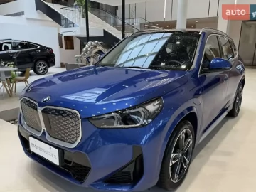 Авто BMW Ix1 2023 № 7722538
