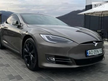 Авто Tesla Model S 2016 № 7722615