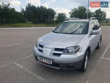 Авто Mitsubishi Outlander 2003 № 7722649