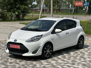 Авто Toyota Aqua 2017 № 7722726