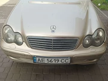 Авто Mercedes C-Class 2003 № 7722776