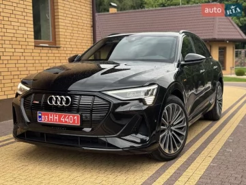 Авто Audi E-Tron 2022 № 7722876