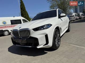 Авто BMW X5 2023 № 7723056